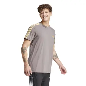 Camiseta adidas Essentials 3-Stripes image-2
