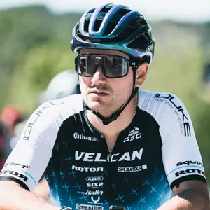 Glazen met hydrofobe fotochrome spiegel categorie 1 tot 3 AZR Kromic Pro Sky image-1