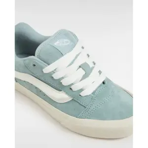 Baskets femme Vans Knu Skool image-4