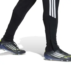 Pantaloni da allenamento adidas Tiro26 League image-5