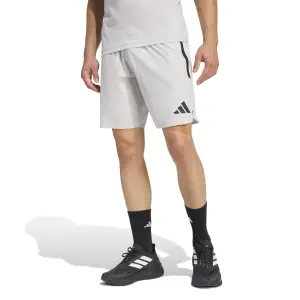 Shorts in tessuto adidas Tiro Travel image-1