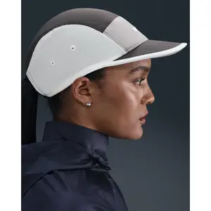 Gorra 5 Panel Nike Dri-FIT Fly image-4