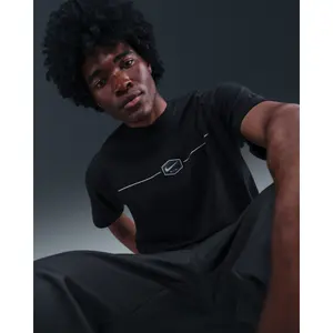 Camiseta Nike Max90 image-3