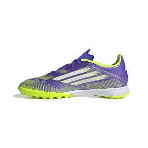 product/2/0/2025_adidas_jh7724_4_footwear_photography_side_medial_center_view_white.jpg
