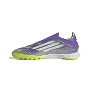 product/2/0/2025_adidas_jr9330_4_footwear_photography_side_medial_center_view_white.jpg