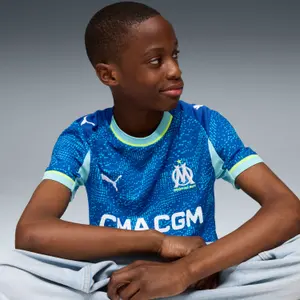 OM Third Child Kit 2025/26 image-5