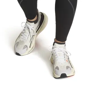 Chaussures de running femme adidas By Stella McCartney Ultraboost 5 image-5