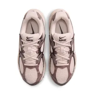 Sapatilhas de mulheres Nike V5 RNR SE image-4