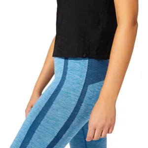 Top crop senza maniche da donna Asics Logo Jacquard image-4