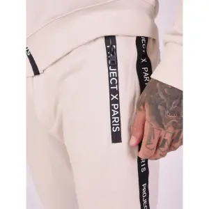 Basic joggingsbroek met ritssluiting en logo Project X Paris image-5