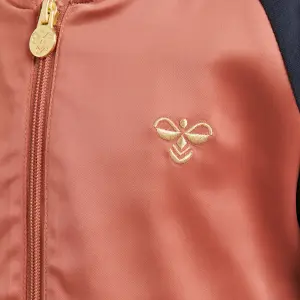 Chaqueta con cremallera niño Hummel hmlirma image-4