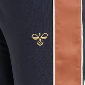 Kids' jogging trousers Hummel hmlirma image-3