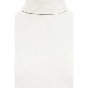 Camiseta de gola rulê feminina b.young pamila image-2