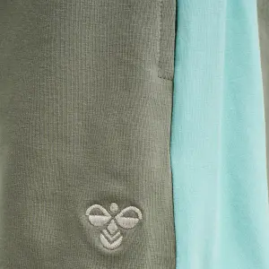 Pantalón corto niños Hummel hmlsunny image-4