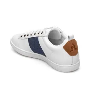 Shoes Le Coq Sportif CourtClassic image-2