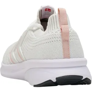 Formadores Hummel flow seamless image-4