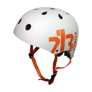 Helm 213 Street image-1