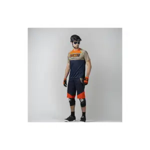 Jersey Kenny Charger image-0