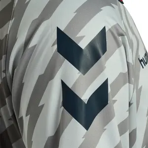 Camisola Hummel World 26 image-4