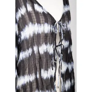 Printed Tie Blouse Women 24 Colours image-2