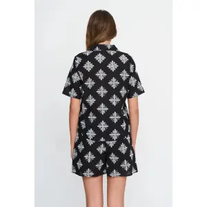 Women's Lattice Pattern Shirt 24 Colours image-1