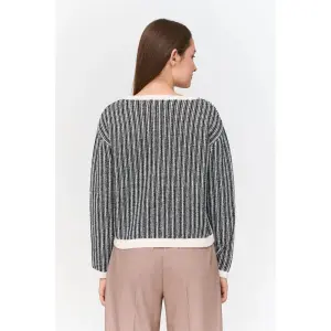 Women's round-neck sweater 24 Colours image-2