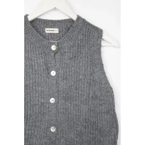 Women’s sleeveless cardigan 24 Colours image-3
