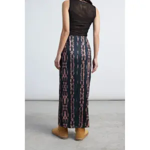 Saia ajustada com padrão gráfico mulher 24 Colours image-3