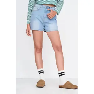 Casual Jean Shorts Women 24 Colours image-1
