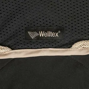 Cap Back on Track night collection image-3