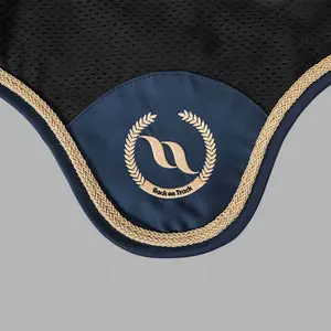 Fliegenhaube Back on Track night collection image-1