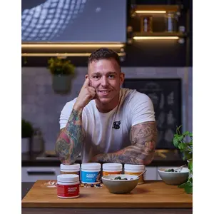 Complemento alimenticio chocolate blanco con coco Biotech USA Flavour Power image-1