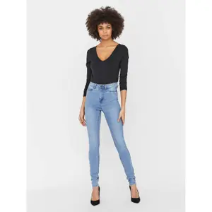 Damenjeans Noisy May nmcallie chic image-2