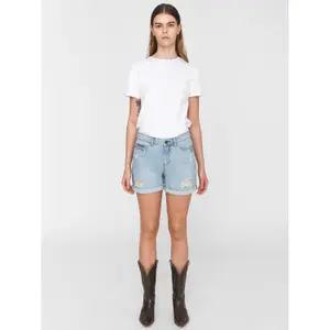 Short femme Noisy May nmsmiley image-3