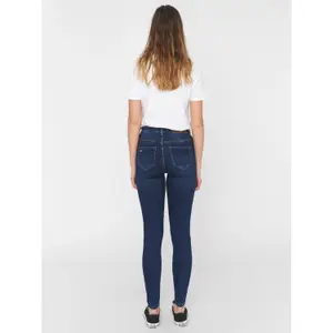 Women's jeans Noisy May nmcallie chic image-5