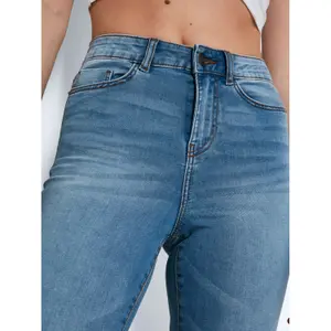 Jeans femme Noisy May nmsallie image-6