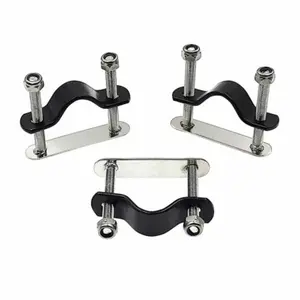 Set med 3 fästanordningar i rostfritt stål för korgar av flätat material/plast Basil image-2