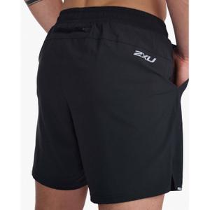 7-inch shorts 2XU Aero image-4