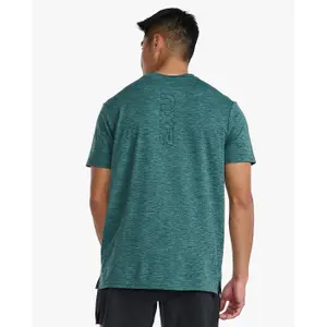 T-Shirt 2XU Motion Graphic image-1