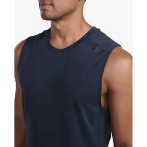 Camiseta de tirantes 2XU Motion image-4