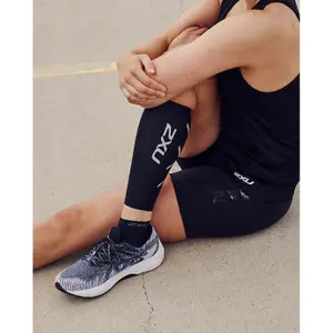 Calf protection compression sleeve 2XU image-1