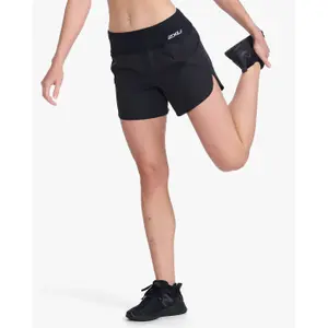 Shorts für Damen 2XU Aero 5 Inch image-1