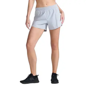 Short femme 2XU Aero 5" image-0