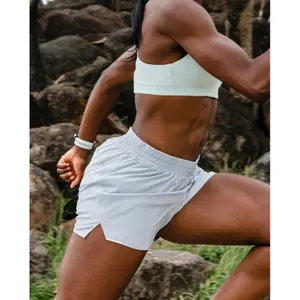 Short femme 2XU Aero 5" image-2