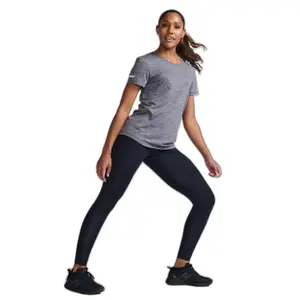Sportovní dámské tričko z měkké tkaniny 2XU Motion image-1