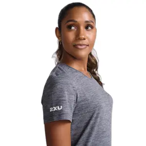 Sportovní dámské tričko z měkké tkaniny 2XU Motion image-4
