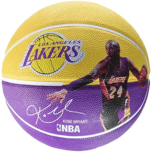 Ballon Spalding Player Kobe Bryant image-0