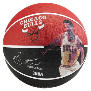 Ballon Spalding Player Derrick Rose image-1