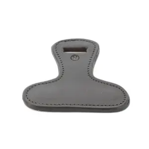 Removable croupier attachment Norton Club