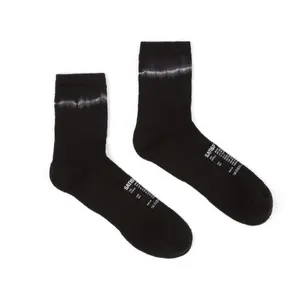 32000-bk-chaussettes-satisfy-merino-black-tie-dye-43-46